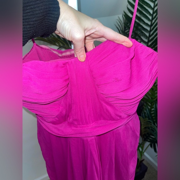 Badgley‎ Mischka Fluorescent Chiffon Gown size 2 - Picture 4 of 5